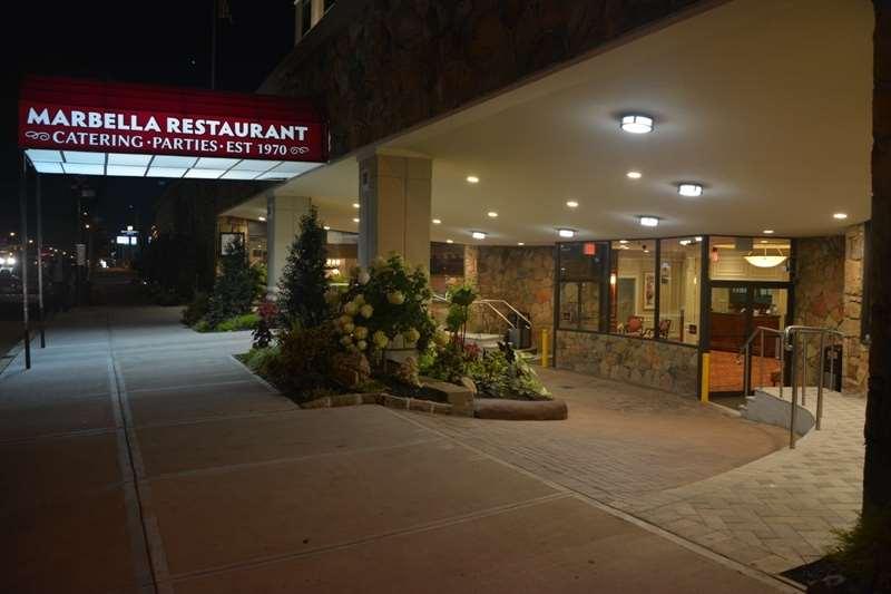 Best Western Queens Gold Coast Nova York Exterior foto